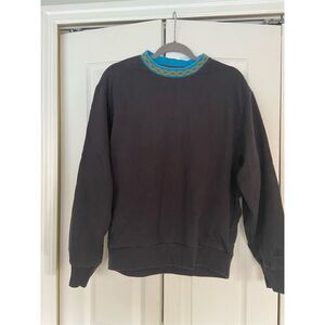 Urban Outfitters Black Crew Neck Pullover Sweater Size Standard M Long Sleeve